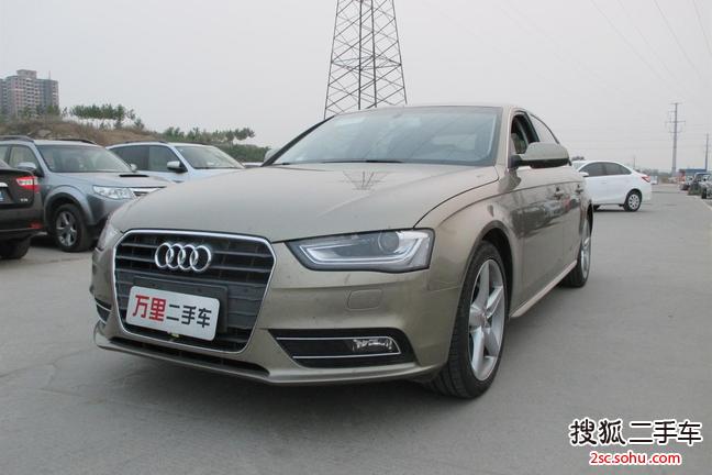 奥迪A4L2013款35 TFSI(2.0T)自动舒适型