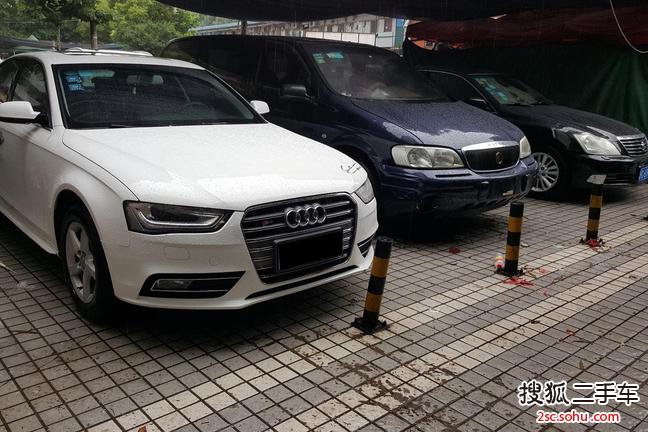 奥迪A4L2013款30 TFSI 手动舒适型