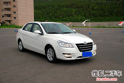 东风风神S302009款1.6L 自动 尊雅型