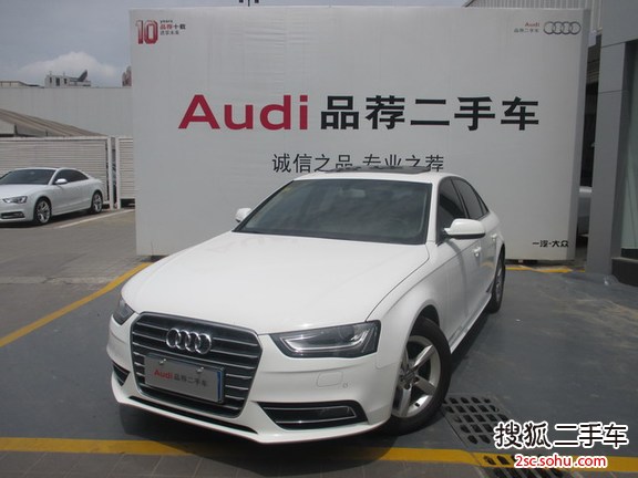 奥迪A4L2013款35 TFSI 自动标准型