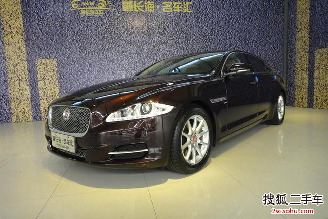 捷豹XJ2014款XJL 2.0T 两驱全景商务版