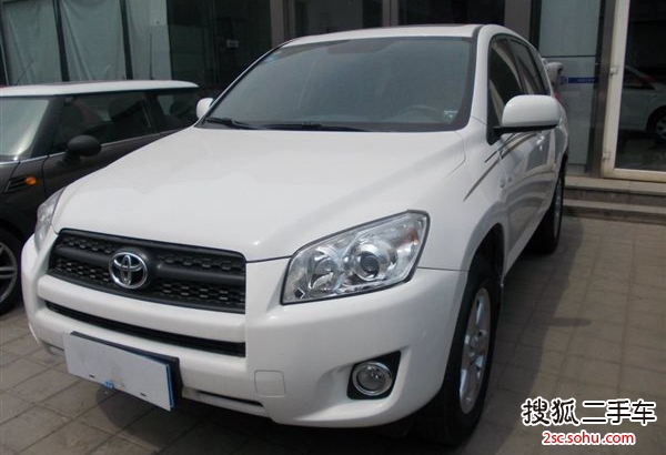 丰田RAV42010款2.0L 自动 豪华升级版