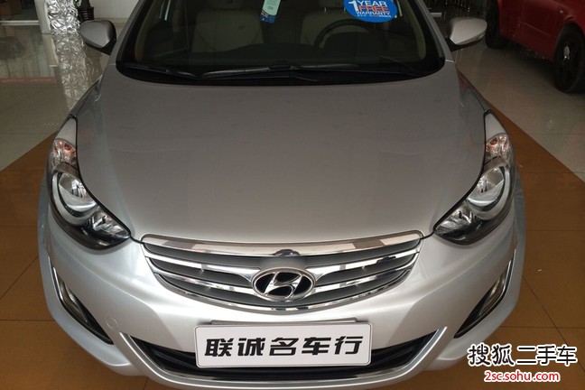 现代朗动2012款1.6L DLX 手自一体 尊贵型