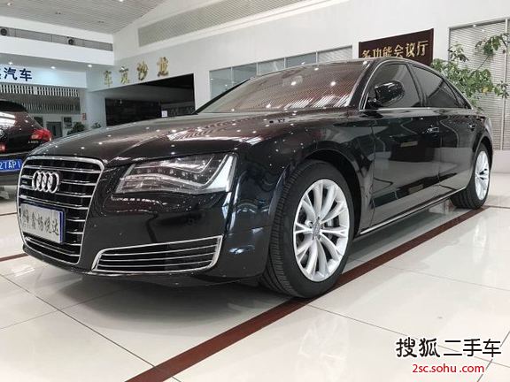 奥迪A8L2013款55 TFSI quattro豪华型