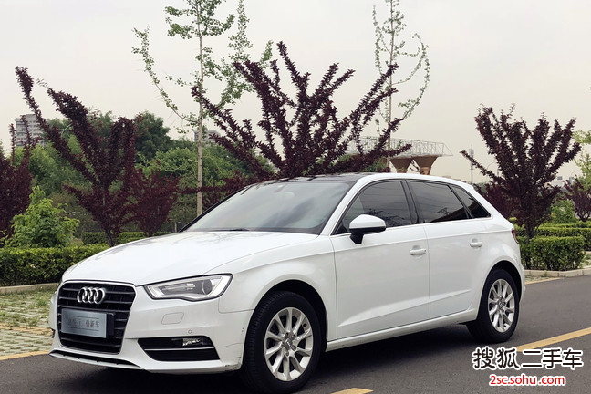 奥迪A3 Sportback2014款35 TFSI 自动时尚型