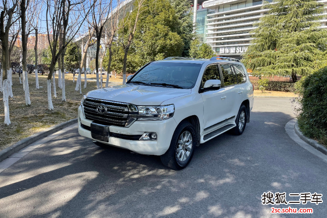 丰田兰德酷路泽2016款4.0L 自动VX-R