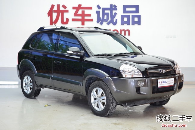 现代途胜2009款2.0L 自动两驱舒适天窗型