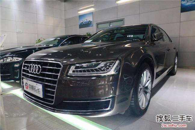 奥迪A8L2014款50 TFSI quattro豪华型