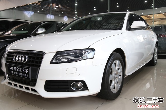 奥迪A4L2012款2.0TFSI 技术型