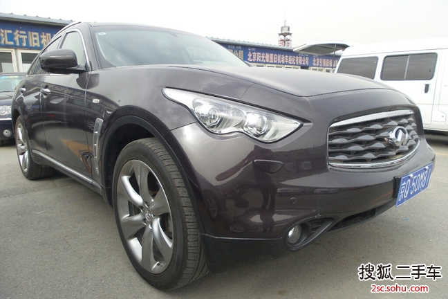 英菲尼迪QX702009款FX35 超越版