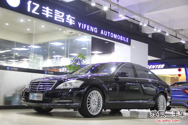 奔驰S级2012款S600L Grand Edition