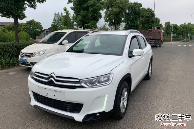 雪铁龙C3-XR2017款1.6L 自动时尚型