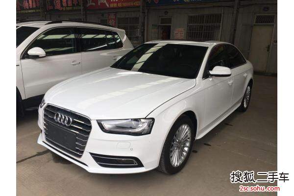 奥迪A4L2015款30 TFSI 自动舒适型