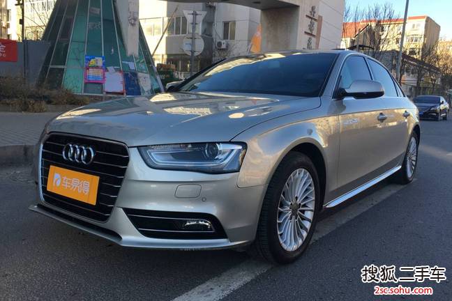 奥迪A4L2015款35 TFSI 自动标准型