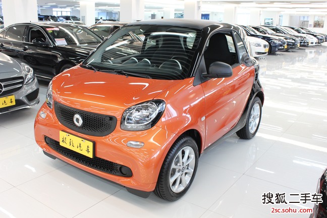 smartfortwo2015款1.0 MHD 新年特别版