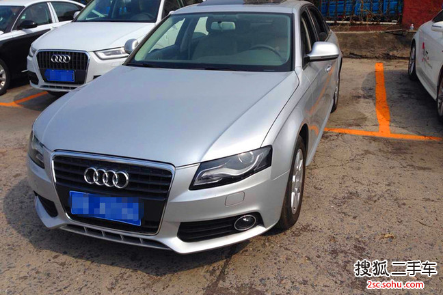 奥迪A4L2009款2.0TFSI 豪华型