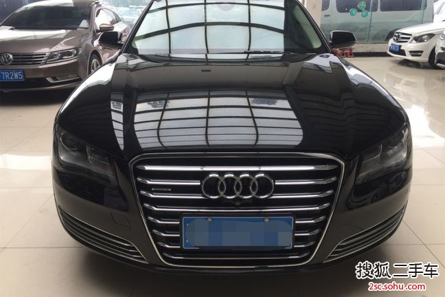 奥迪A8L2011款3.0TFSI low quattro 豪华型