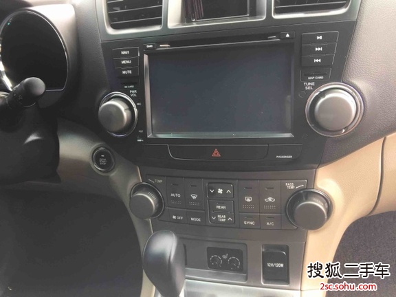 丰田汉兰达2011款2.7L 两驱7座至尊版 