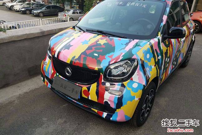 smartfortwo2016款0.9T 硬顶先锋版