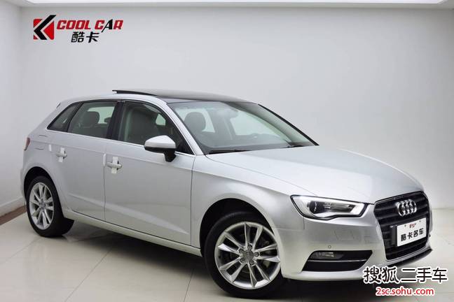 奥迪A3 Sportback2015款35 TFSI 300万纪念舒享版