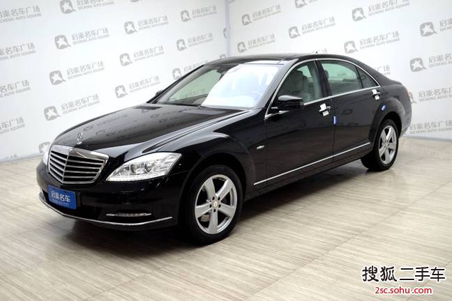 奔驰S级2015款S400 L 4MATIC