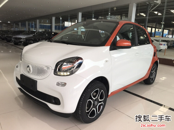 smartfortwo2016款0.9T 硬顶先锋版