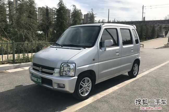 铃木北斗星2012款1.4L 手动 全能升级版标准型VVT