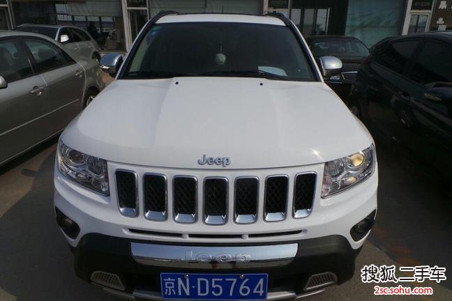 Jeep指南者2013款2.0L 两驱豪华版