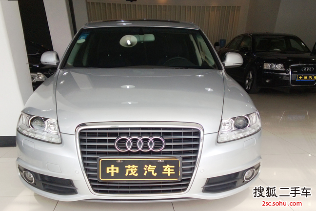 奥迪A6L2011款2.4L 豪华型