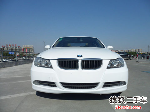 宝马3系2006款320i 2.0 手自一体时尚版