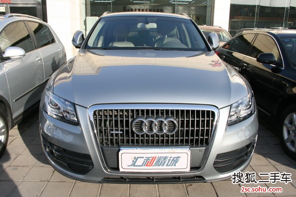 奥迪Q52.0TFSI 进取型