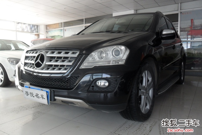 奔驰M级ML350 4MATIC 豪华型