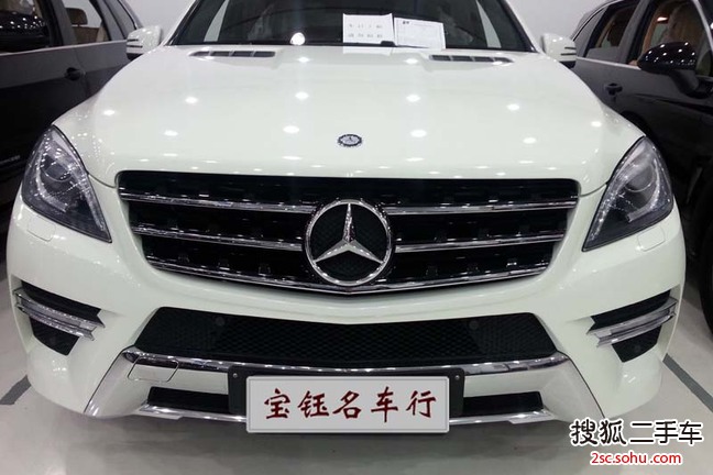 奔驰M级ML350 4MATIC 豪华型