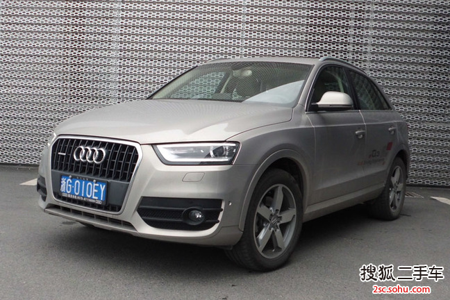 奥迪Q32012款35TFSI 舒适型