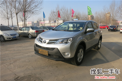 丰田RAV42.5L 手自一体 四驱精英版