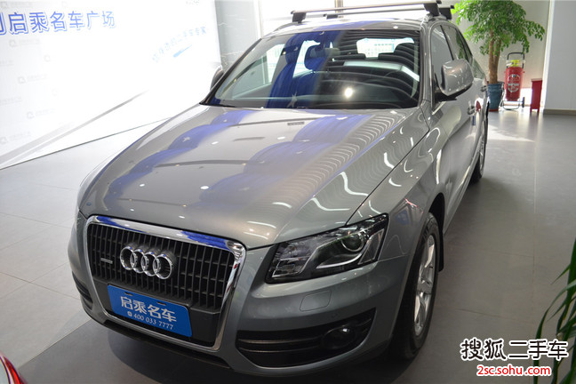 奥迪Q52011款2.0TFSI 技术型