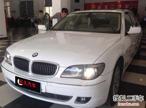 宝马7系2005款740Li