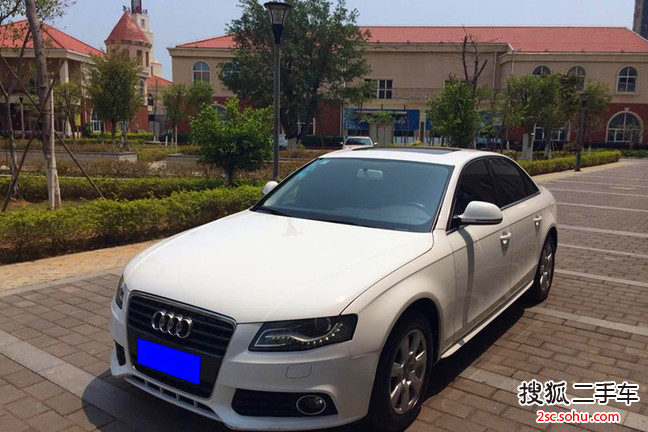 奥迪A4L2011款2.0TFSI 舒适型