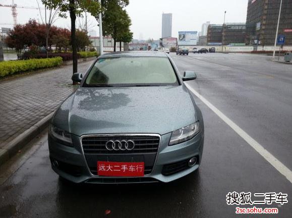 奥迪A4L2011款1.8TFSI 舒适型