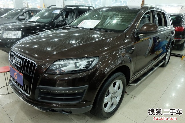 奥迪Q72011款3.0TFSI 舒适型(L)