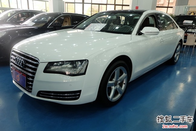 奥迪A8L2011款3.0TFSI low quattro 豪华型