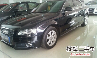 奥迪A4L2010款2.0TFSI 标准型