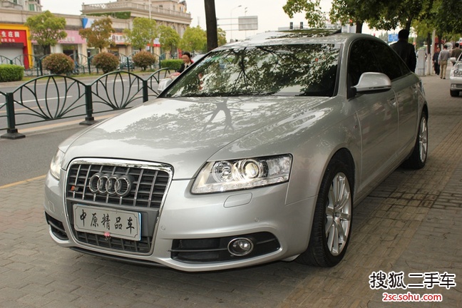 奥迪A6L2011款2.0TFSI 舒适型