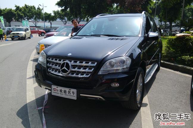 奔驰M级2010款ML300 4MATIC