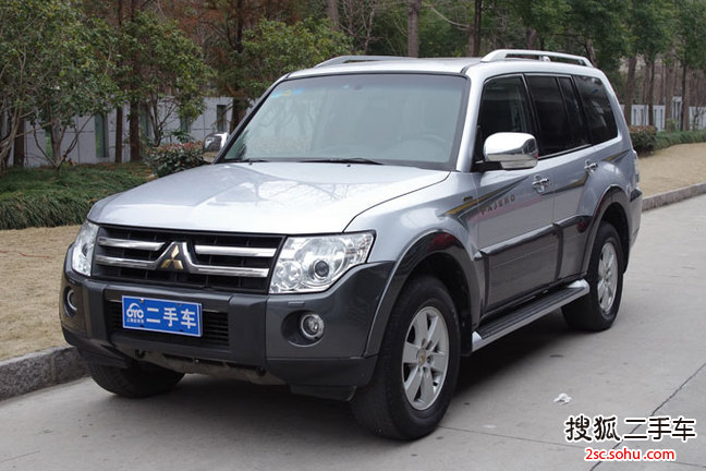 三菱帕杰罗2008款3.8 GLS 自动 四驱