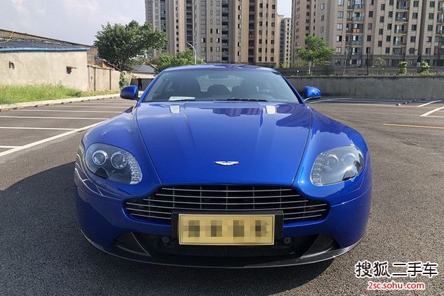 阿斯顿马丁V8 Vantage2012款4.7L S Coupe