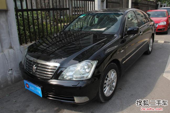 丰田皇冠2005款Royal 3.0电喷 Saloon G（手自一体六速）