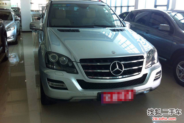 奔驰M级2010款ML350 4MATIC 豪华型版