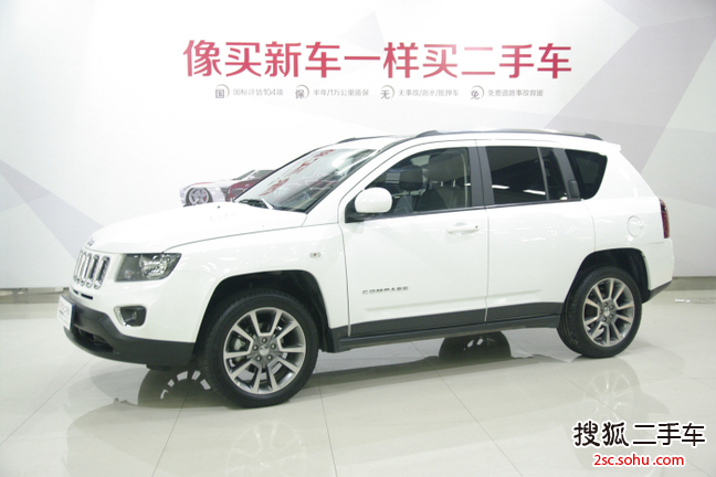 Jeep指南者2013款2.4L 四驱都市版