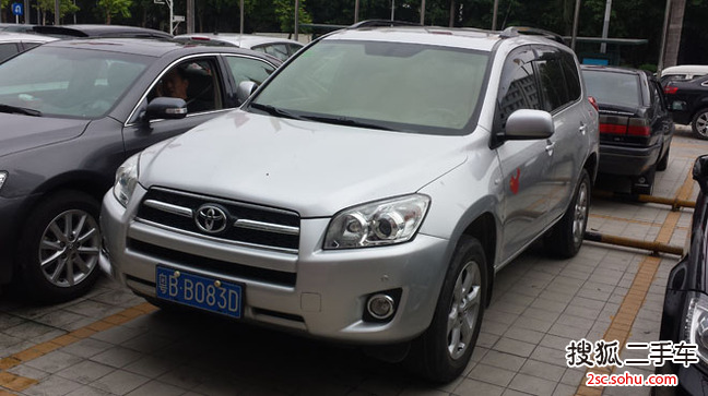 丰田RAV42009款2.0L 自动 经典版